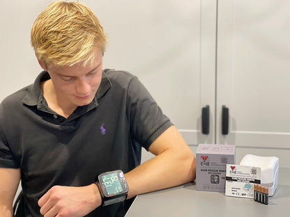 C+UE Blood Pressure Monitor, Wrist measured (U62I) - CardiacX blood pressure monitor