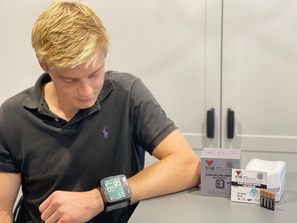 C+UE Blood Pressure Monitor, Wrist measured (U62I) - CardiacX blood pressure monitor
